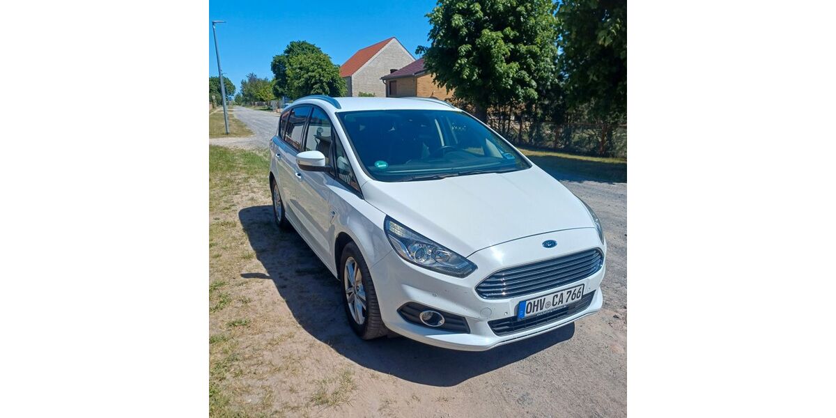 Ford S-Max 121.500 km 12.900 &euro; Kremmen 16766