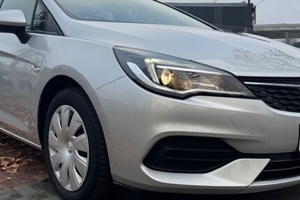 Opel Astra 49.601 km 10.499 &euro; krefeld 47804