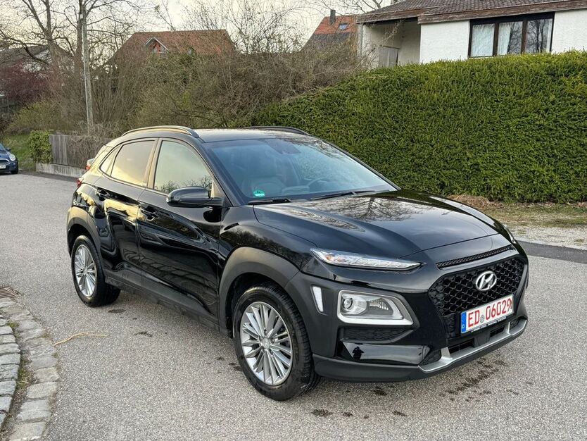 Hyundai KONA 75.966 km 15.899 € Polling / Ehring 84570