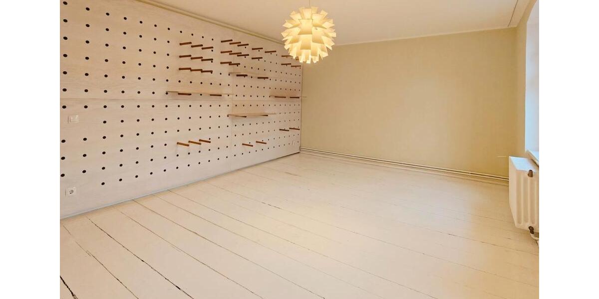 Etagenwohnung Berlin Friedrichshain-Kreuzberg - 5 Zimmer, 135 m&sup2;, 900.000&euro; | Angebot:26018449