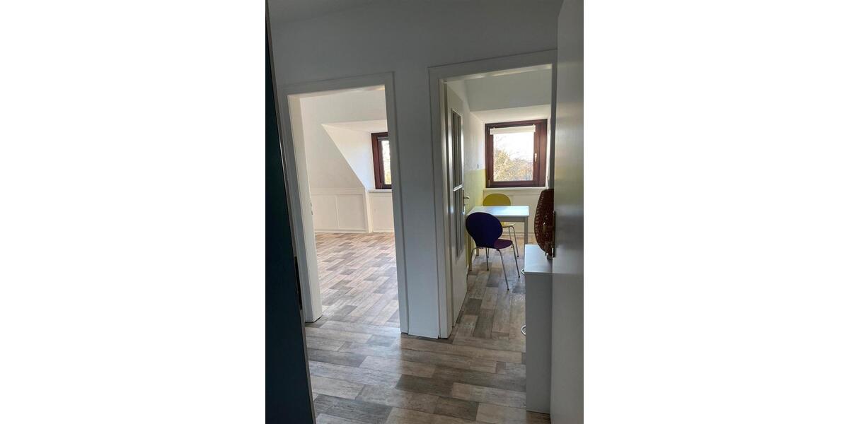 Dachgeschoßwohnung Mülheim an der Ruhr Mellinghofen - 1.5 Zimmer, 35 m&sup2;, 350&euro; | Angebot:26019158