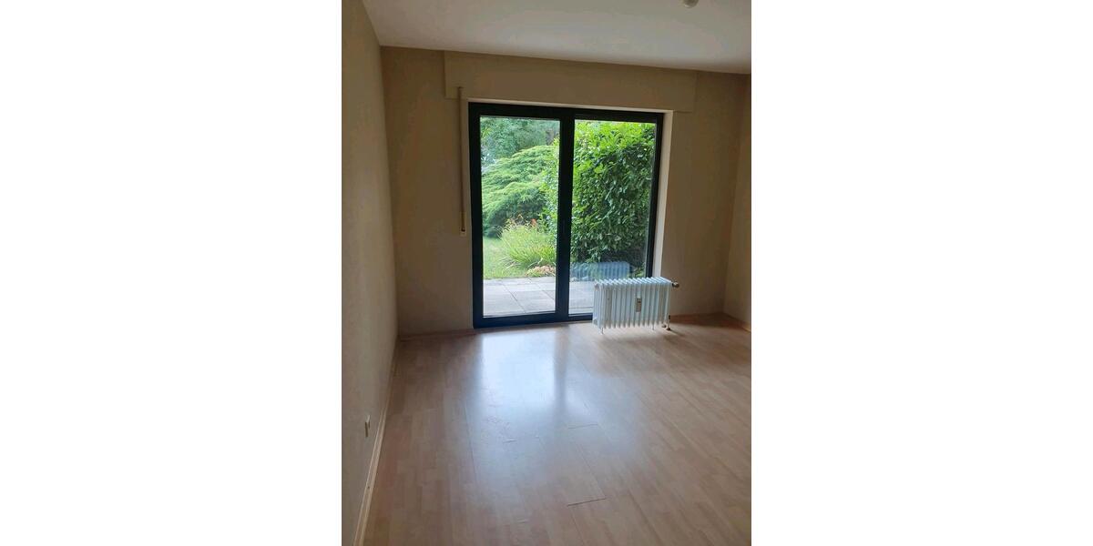 Erdgeschoßwohnung Bonn Lannesdorf - 2 Zimmer, 63 m&sup2;, 200.000&euro; | Angebot:26241867