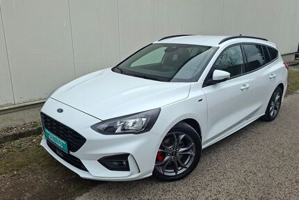 Ford Focus 99.999 km 12.199 &euro; Detmold 32758