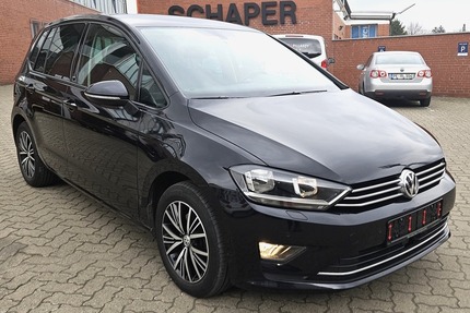 VW Golf Sportsvan VII Sound, KLIMA, ACC, AHK,1 Hand 239.000 km 7.998 &euro; Braunschweig 38106