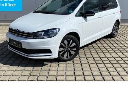 VW Touran 16.100 km 32.859 &euro; Bautzen 02625