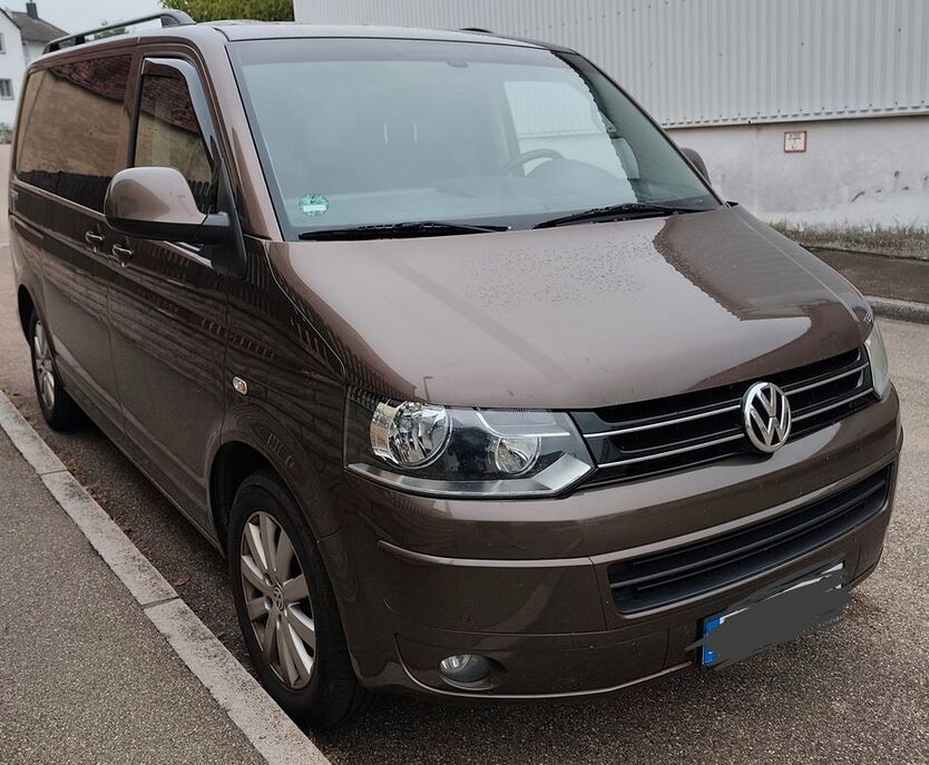 VW T5 Multivan 245.000 km 24.650 € Hainsfarth 86744
