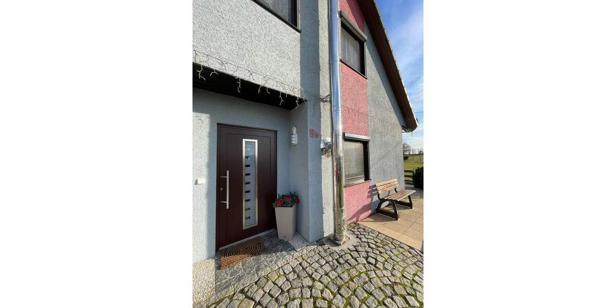 Einfamilienhaus Meerane - 5 Zimmer, 110 m&sup2;, 259.900&euro; | Angebot:25666436