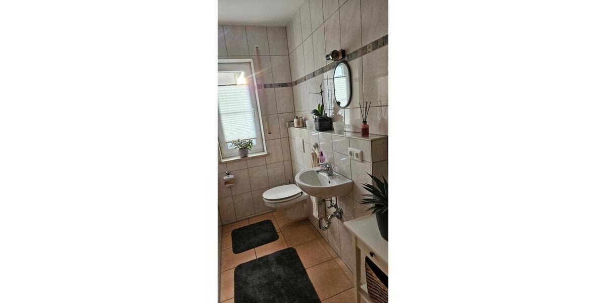 Doppelhaushälfte Osterhofen - 6 Zimmer, 140 m&sup2;, 1.150&euro; | Angebot:26337926