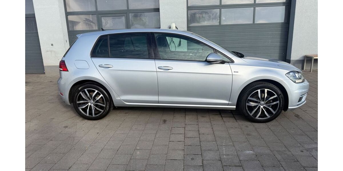 VW Golf 103.900 km 14.600 &euro; Tünsdorf 66693