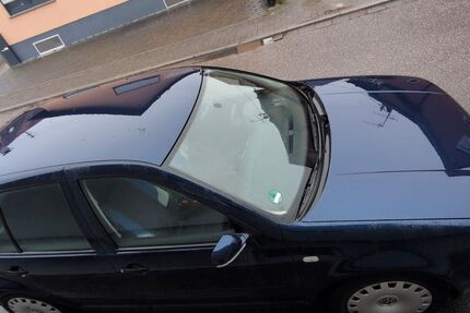 VW Golf 135.000 km 2.450 &euro; Berg 76768