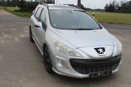 Peugeot 308 122.000 km 2.300 € Barsinghausen 30890