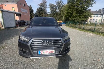 Audi Q7 158.000 km 19.500 &euro; Chemnitz 09114