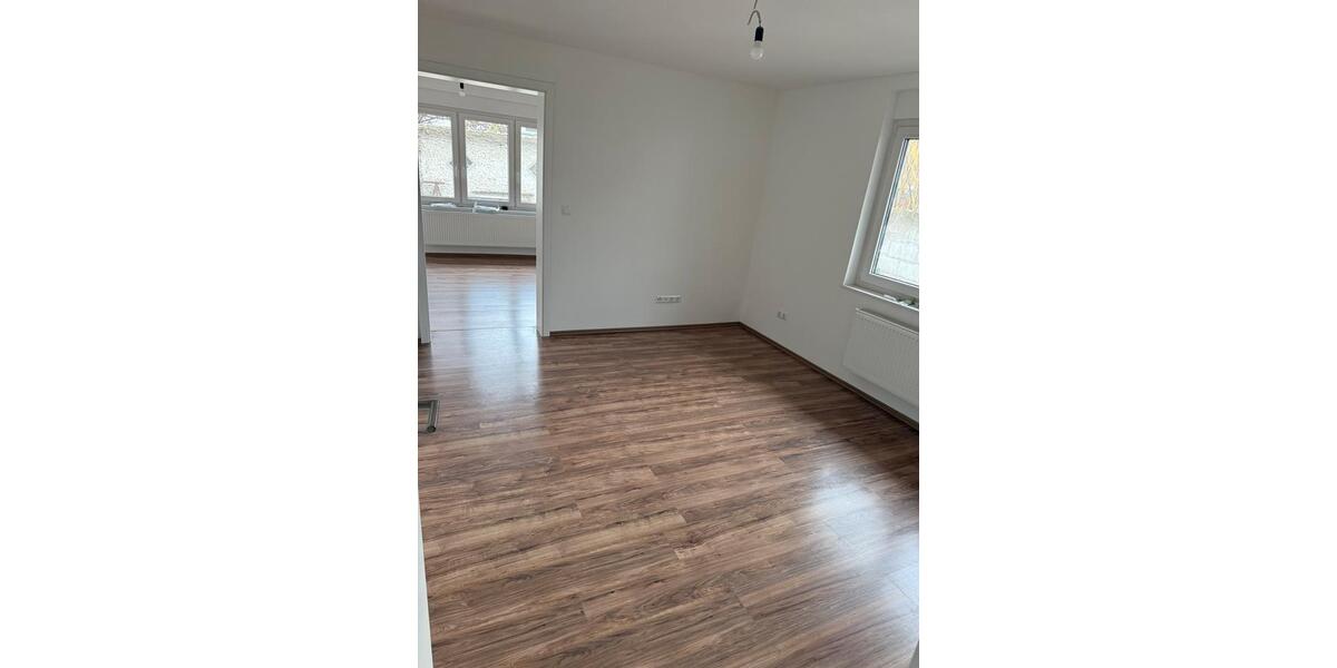 Bungalow Mainz Mombach - 5 Zimmer, 100 m&sup2;, 2.200&euro; | Angebot:24966184