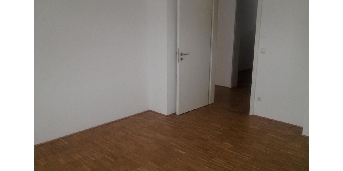Erdgeschoßwohnung Ehingen (Donau) - 3.5 Zimmer, 105 m&sup2;, 1.110&euro; | Angebot:25418046