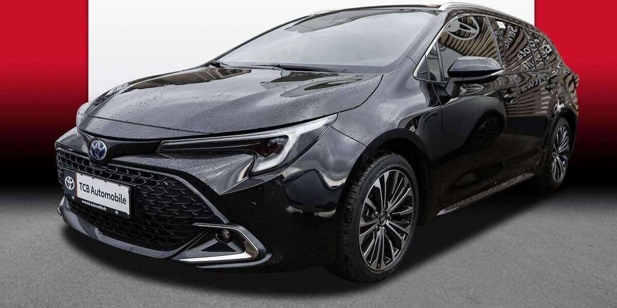 Toyota Corolla 1.511 km 30.289 € Kamen 59174