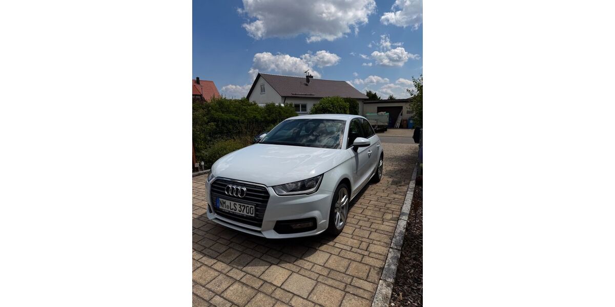Audi A1 128.000 km 9.990 &euro; Berg 92348