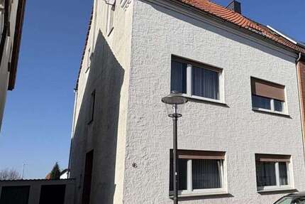 Haus Blomberg - 4 Zimmer, 100 m&sup2;, 115.000&euro; | Angebot:25837529