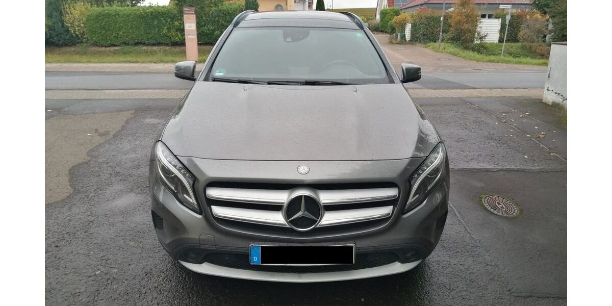 Mercedes-Benz GLA 180 146.684 km 18.990 &euro; Eppelsheim 55234