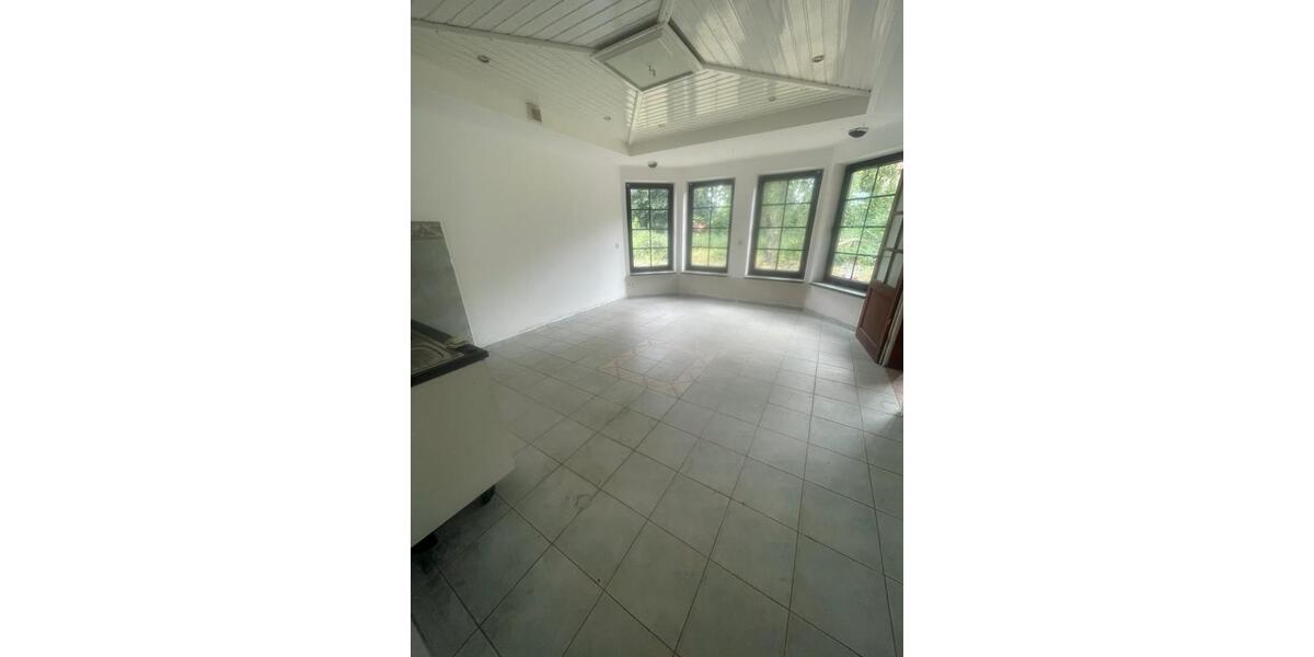 Einfamilienhaus Pritzwalk - 4 Zimmer, 140 m&sup2;, 1.100&euro; | Angebot:25045659