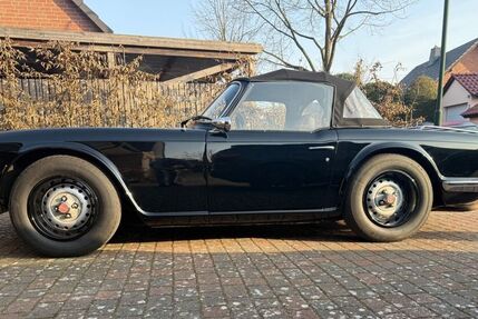 Triumph TR6