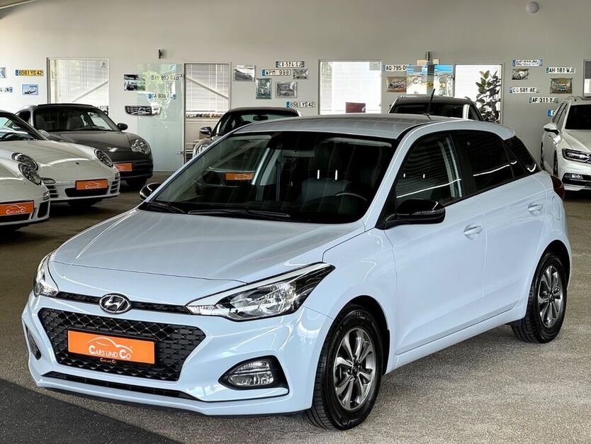 i20