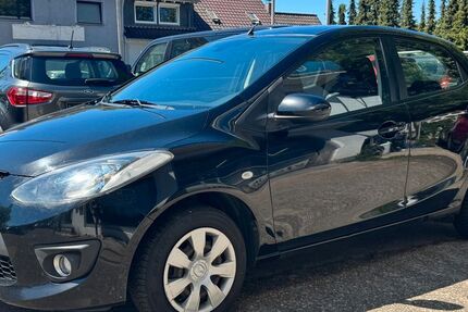 Mazda 2 179.000 km 2.500 &euro; Saarbrücken 66115