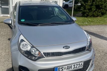 Kia Rio 50.800 km 10.990 &euro; Remscheid 42897
