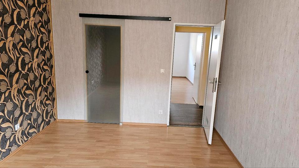 Etagenwohnung Aschaffenburg Österreicher Kolonie - 3.5 Zimmer, 85 m&sup2;, 329.000&euro; | Angebot:25982377