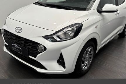 Hyundai i10 12.400 km 11.450 &euro; Neumünster 24536