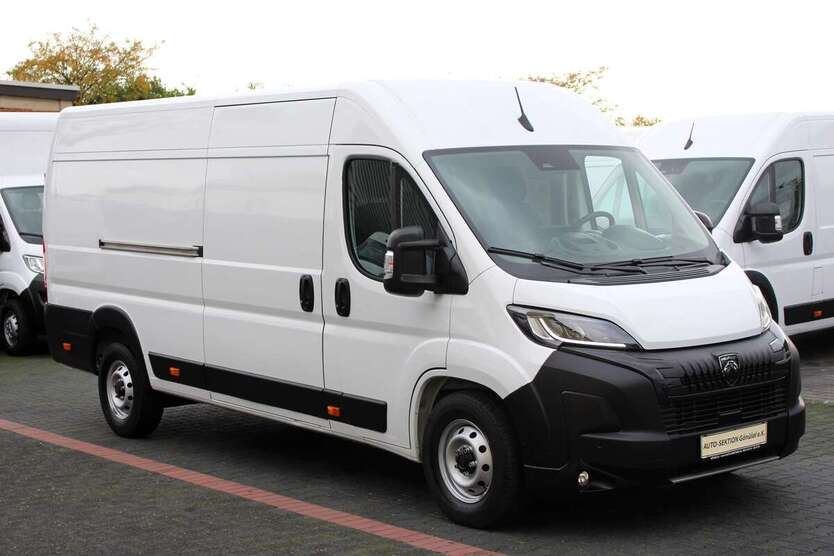 Peugeot Boxer 19.000 km 27.368 € Mönchengladbach 41066