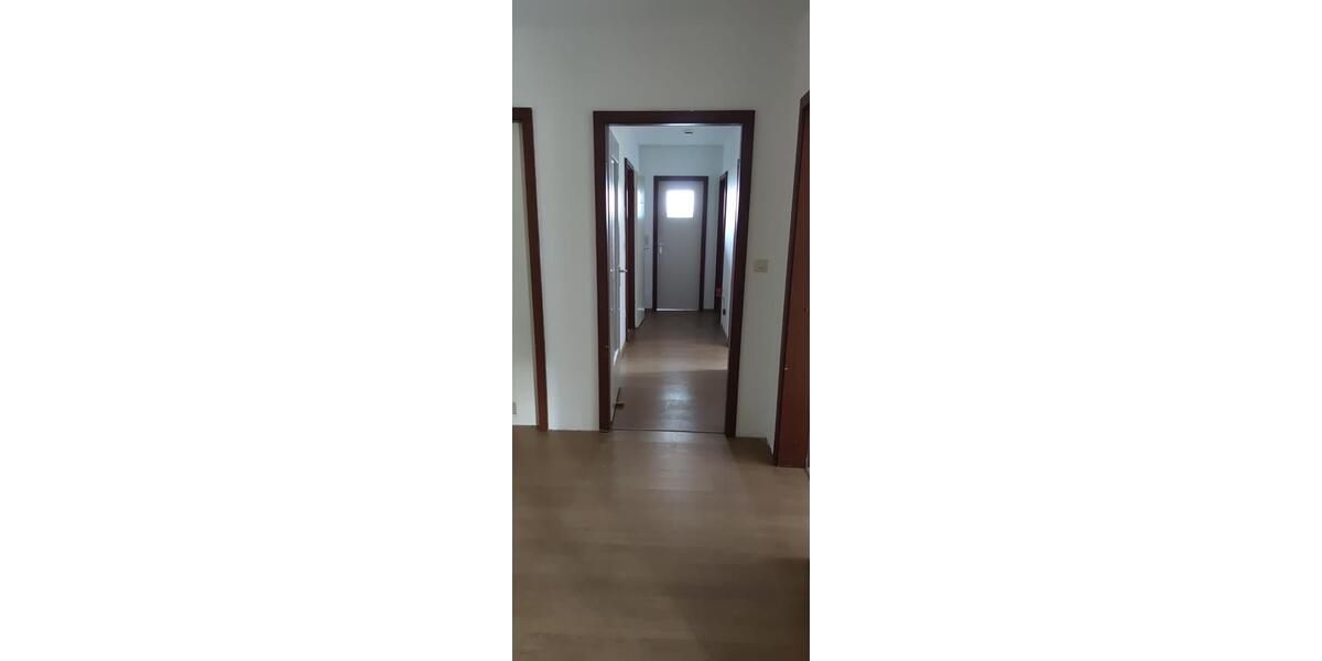 Erdgeschoßwohnung Wolfsburg Ehmen - 3 Zimmer, 92 m&sup2;, 215.000&euro; | Angebot:25305271