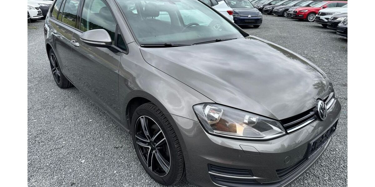 VW Golf 153.000 km 9.490 &euro; Boxberg 97944