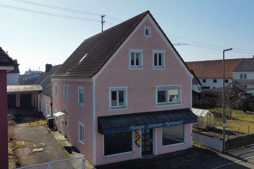 Spezialgewerbe in Nordendorf 699.000 € 320 m²