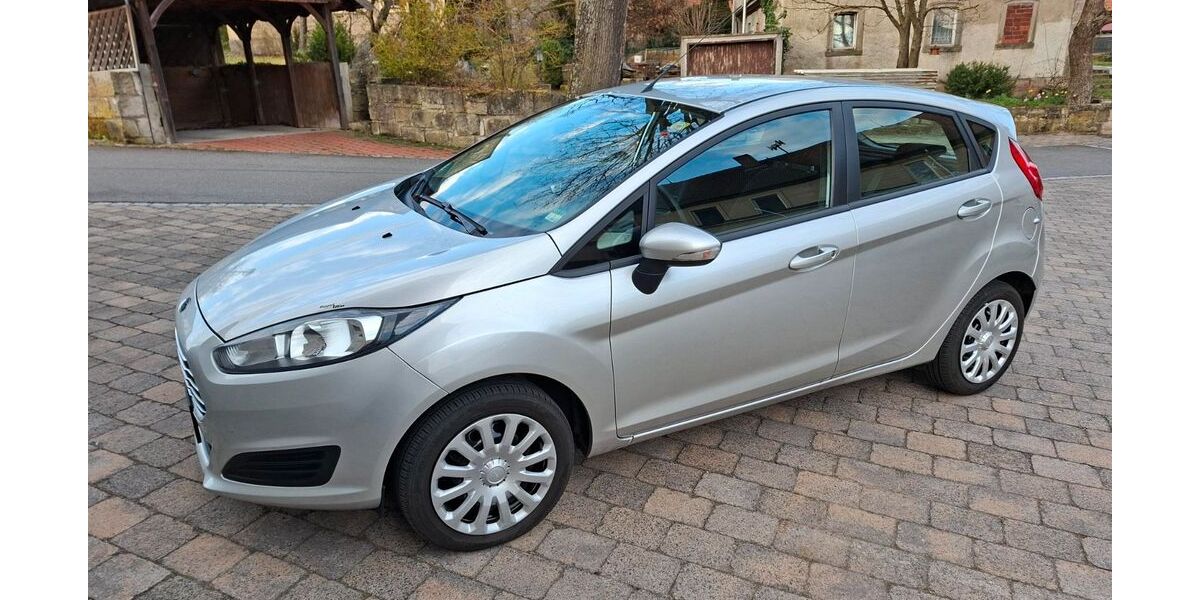 Ford Fiesta 91.000 km 5.200 &euro; Breitbrunn 96151