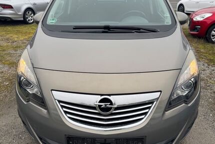 Opel Meriva 162.000 km 2.990 &euro; Fürth 64658