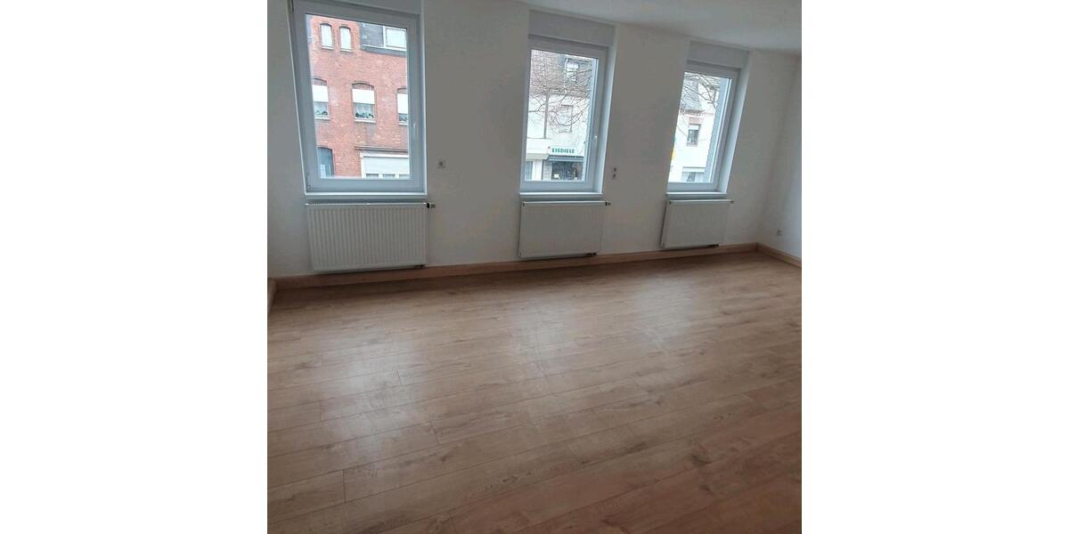 Etagenwohnung Eschweiler - 3 Zimmer, 94 m&sup2;, 900&euro; | Angebot:26408180