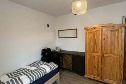 Wohnung Königsbrunn - 1 Zimmer, 12 m&sup2;, 500&euro; | Angebot:25408126