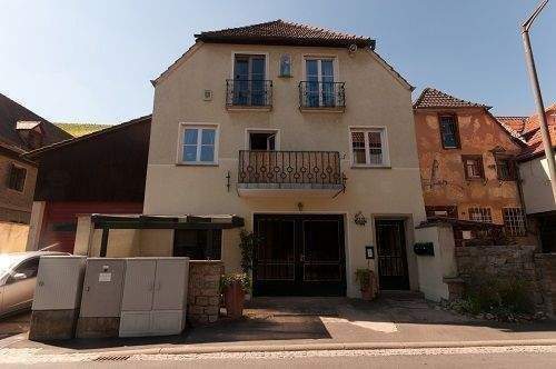 Etagenwohnung Volkach Escherndorf - 4 Zimmer, 110 m&sup2;, 195.000&euro; | Angebot:25673735