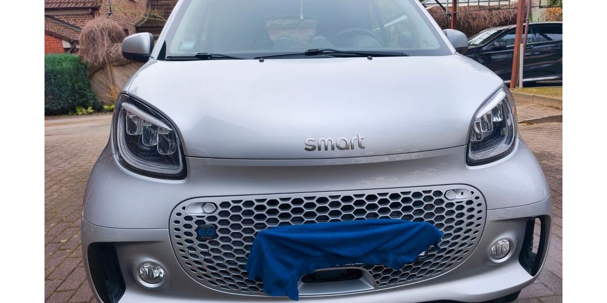 Smart ForTwo 47.500 km 11.900 &euro; Hamburg 21029