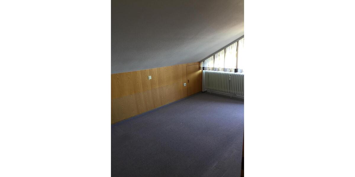 Dachgeschoßwohnung Titisee-Neustadt Neustadt - 2 Zimmer, 58 m&sup2;, 165.000&euro; | Angebot:26410219