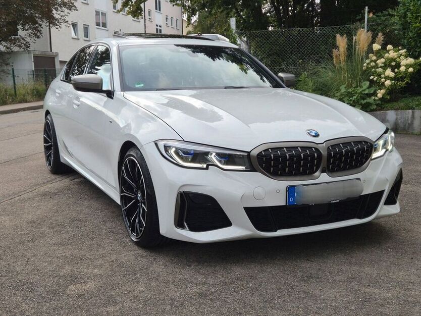 M340i