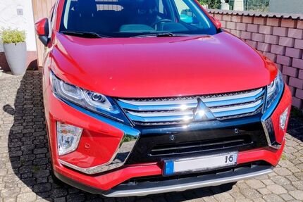 Mitsubishi Eclipse Cross 60.000 km 17.399 € Freystadt 92342