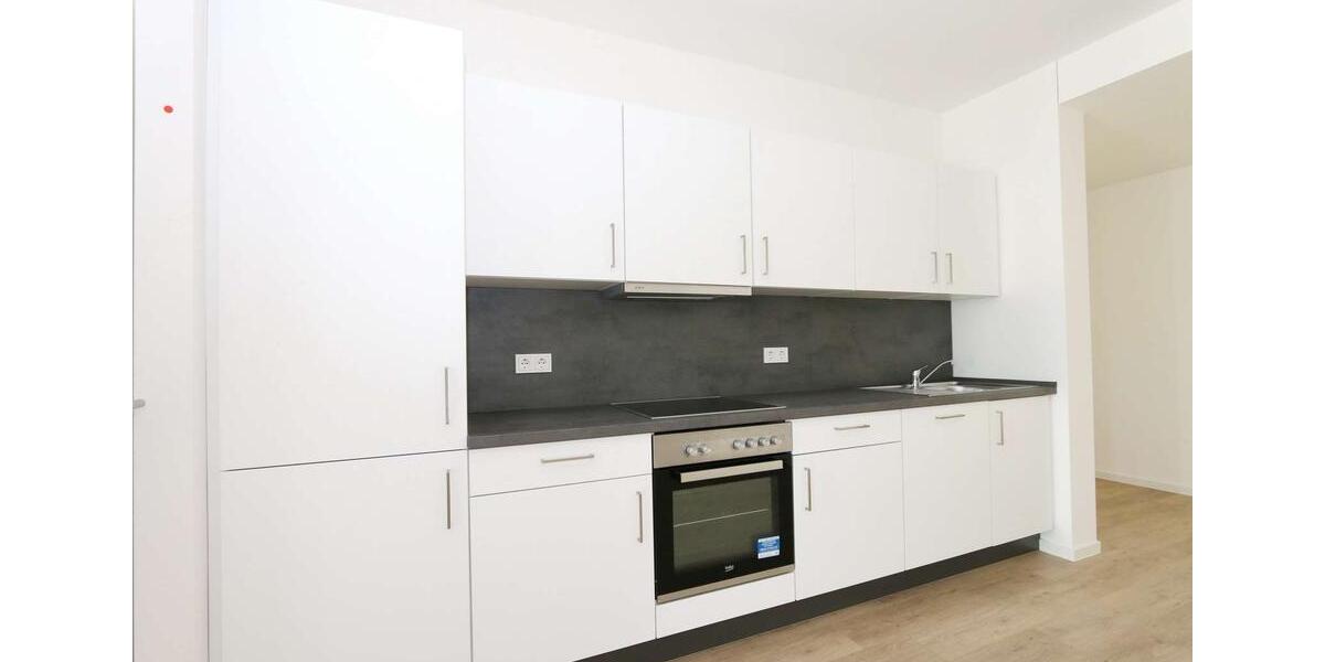 Etagenwohnung Schönefeld - 4 Zimmer, 96 m&sup2;, 1.249&euro; | Angebot:25541075
