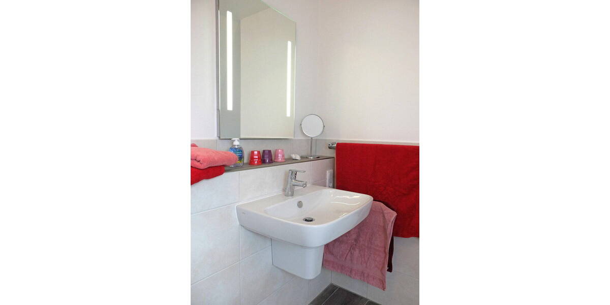 Einfamilienhaus Pellworm - 6 Zimmer, 130 m&sup2;, 999.000&euro; | Angebot:25996635