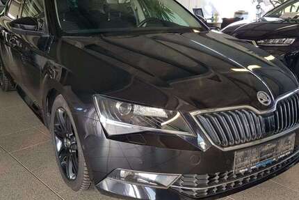 Skoda Superb 127.315 km 18.850 &euro; Velburg-Süd 92355