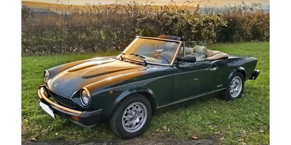 Fiat 124 Spider 148.000 km 16.900 &euro; Neuhäusel 56335