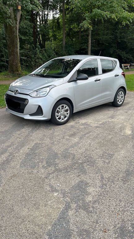 i10
