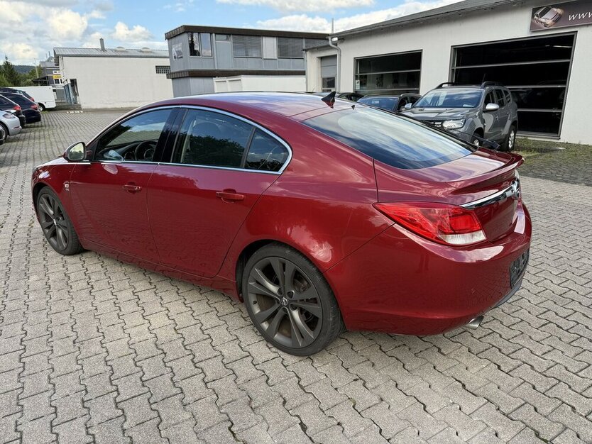 Opel Insignia A 2.0 Turbo 16V OPC Line paket1 197.430 km 2.650 € Schorndorf 73614