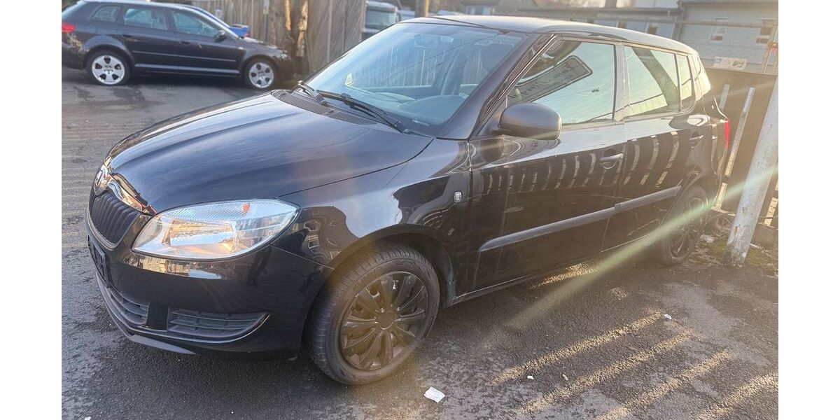 Skoda Fabia 102.200 km 3.990 &euro; Neunkirchen 57290