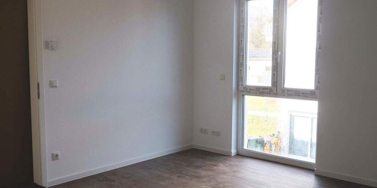 Etagenwohnung Nauen Berge - 2 Zimmer, 79 m&sup2;, 1.074&euro; | Angebot:26261935